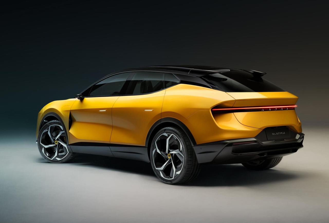 2024-Lotus-Eletre-00004.jpg