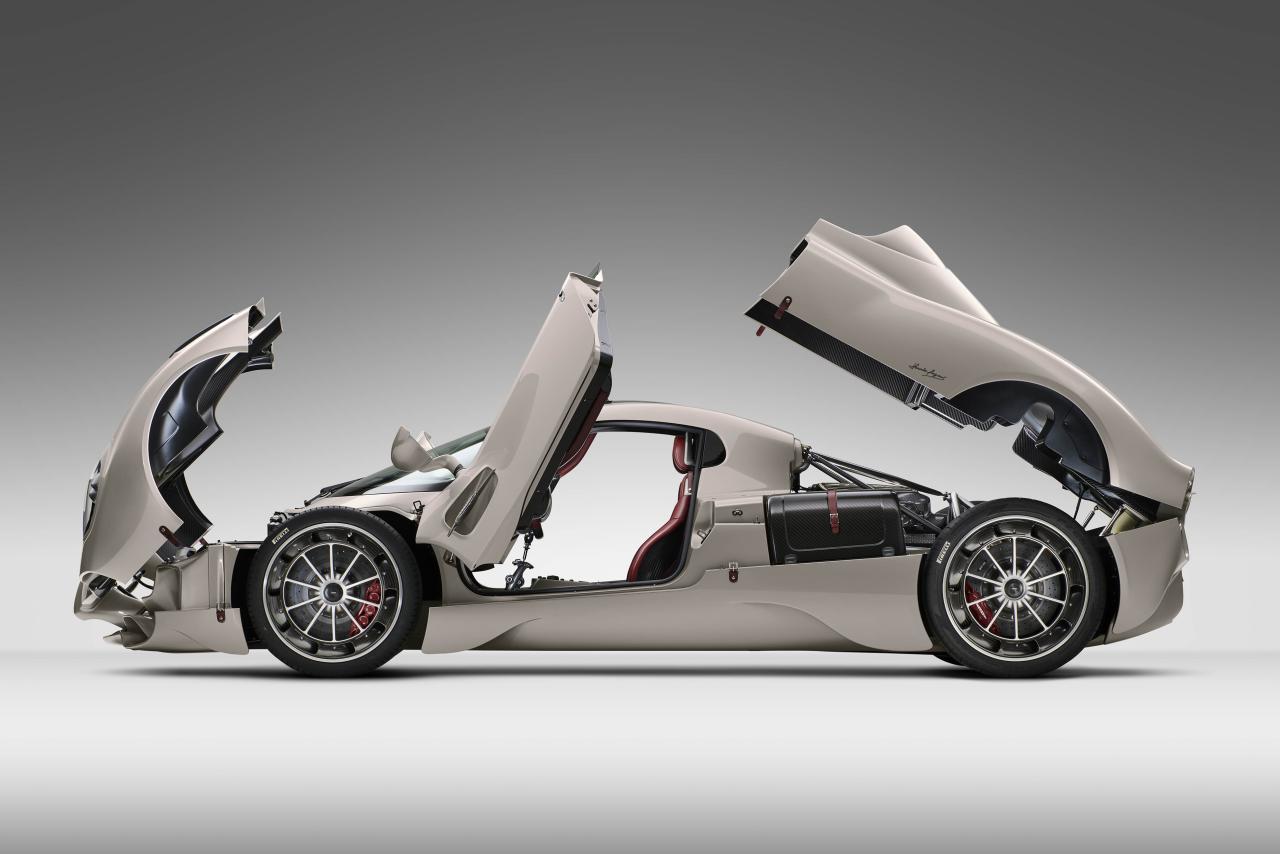 Pagani Utopia 2023 - Pagani - Autopareri