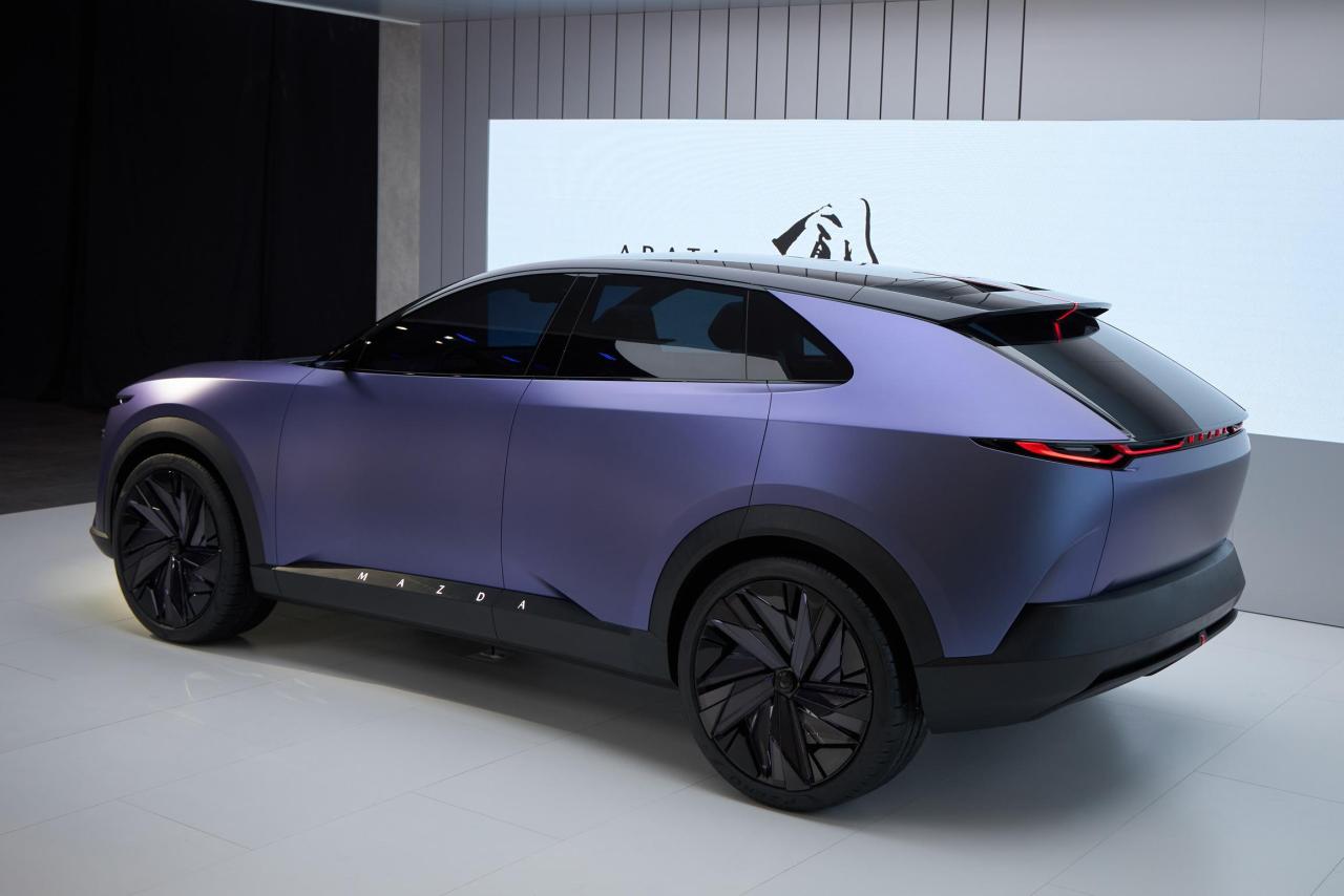 [CHN] Changan Mazda Arata EV Concept 2024 - Presentazioni Nuovi Modelli